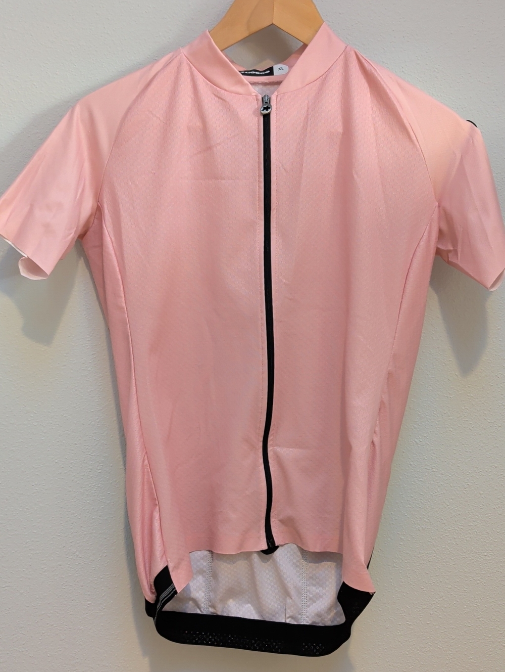 Assos Light Pink Short Sleeve Cycling Jersey with Black Zip - Women's
